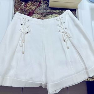 Club Monaco white shorts